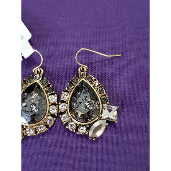 Teardrop Dangle Rhinestone Earrings Smokey Clear Lace Like Design Brass Tone New - Picture 3 of 7